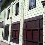 阿尔塞亚米拉多尔德卡布拉雷斯酒店 2* 庞西伯斯