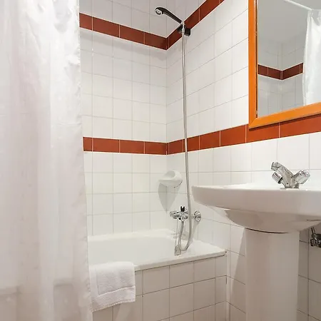 Hotel Arcea Mirador De Cabrales 2*