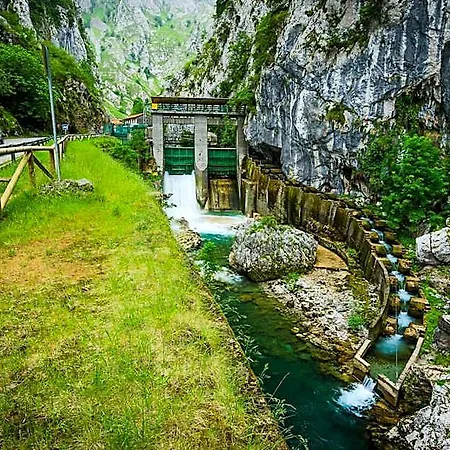 Arcea Mirador De Cabrales Hotel