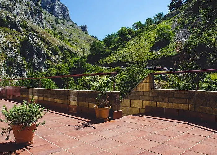 Hotel Arcea Mirador De Cabrales 2*