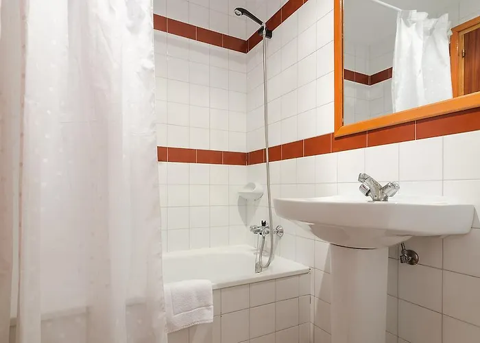 Hotel Arcea Mirador De Cabrales 2*